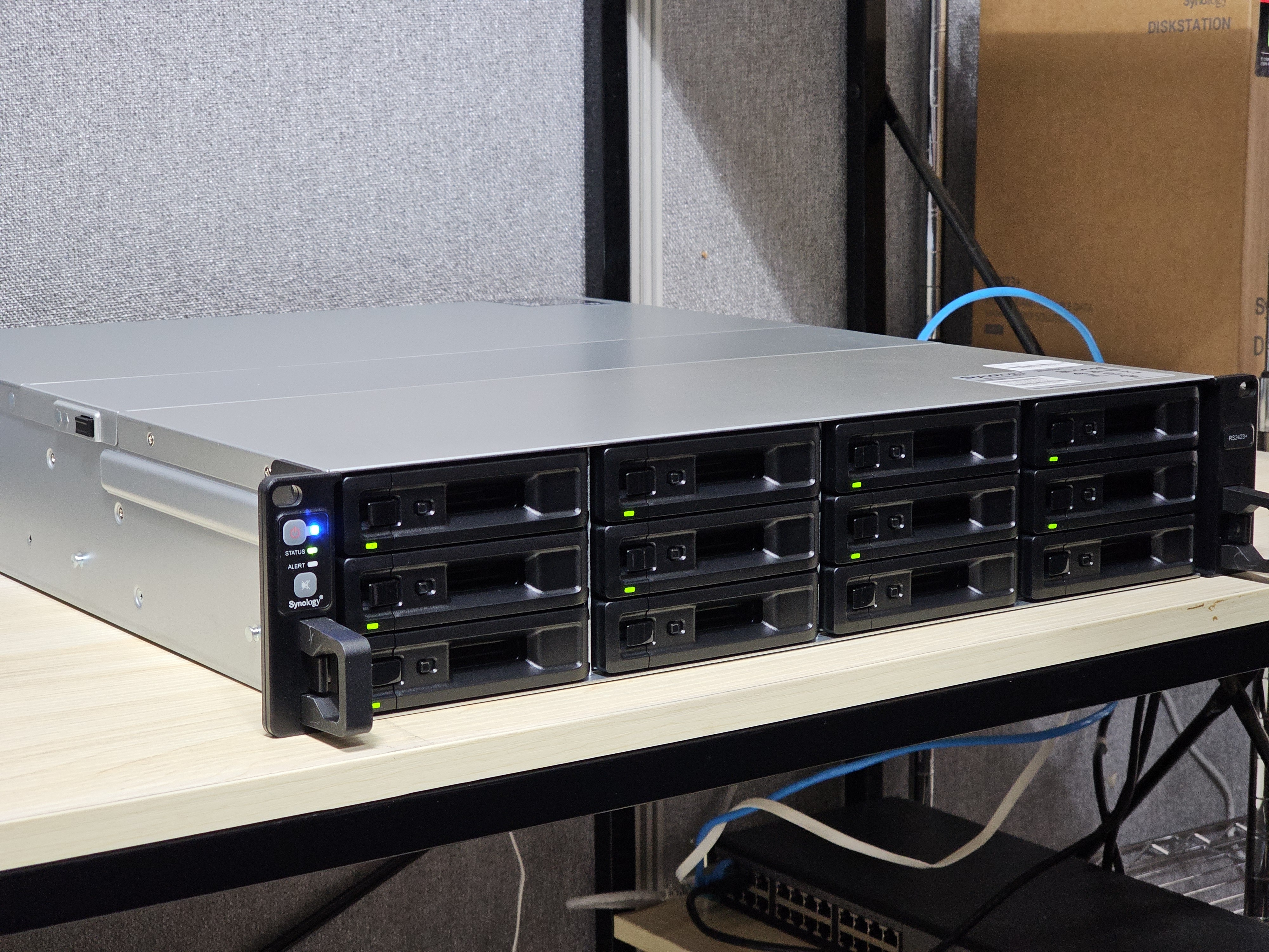 SYNOLOGY, RS2423+, 시놀로지, 고사양 NAS, 대형 NAS, 