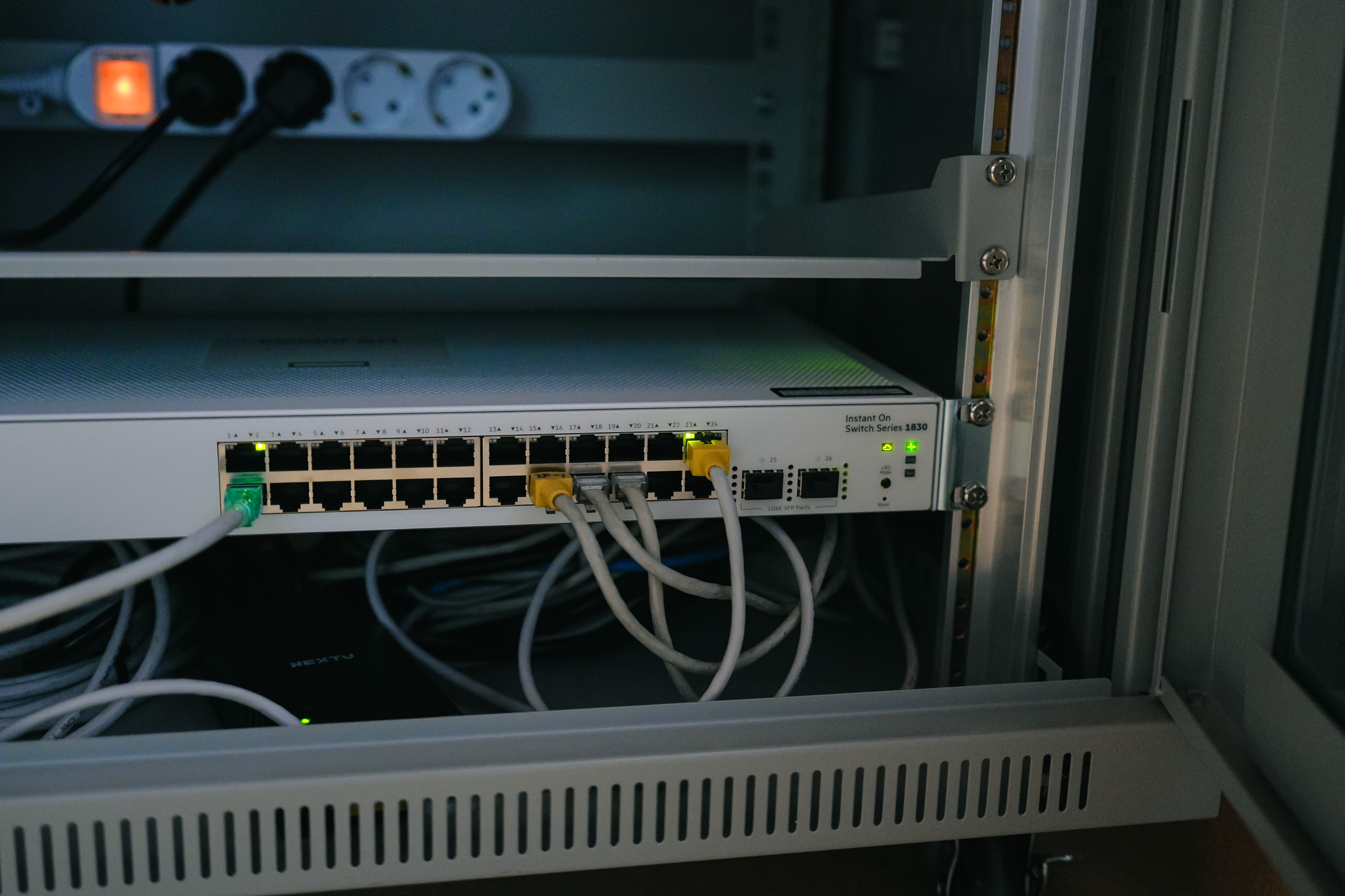 기업용스위치,스위치 교체, 네트워크 장비 교체